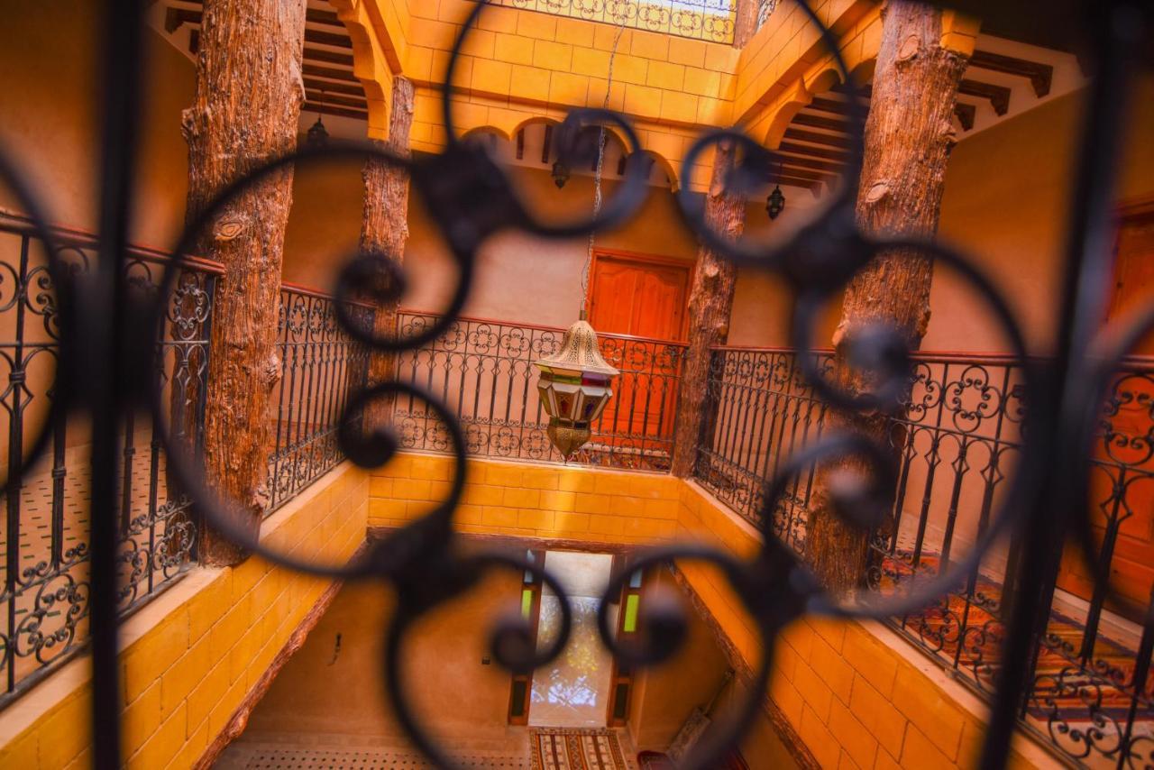 Kasbah Roseville Ait Ouahi Екстериор снимка