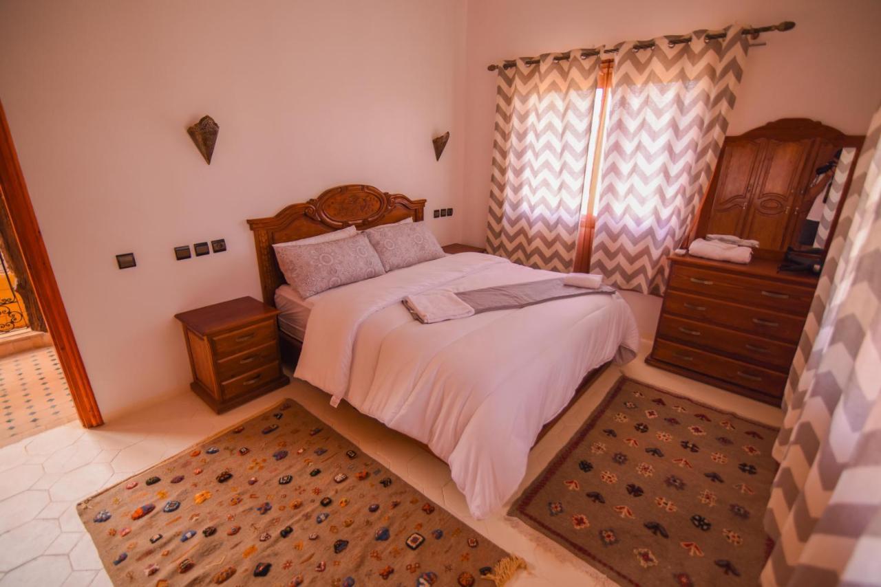 Kasbah Roseville Ait Ouahi Екстериор снимка